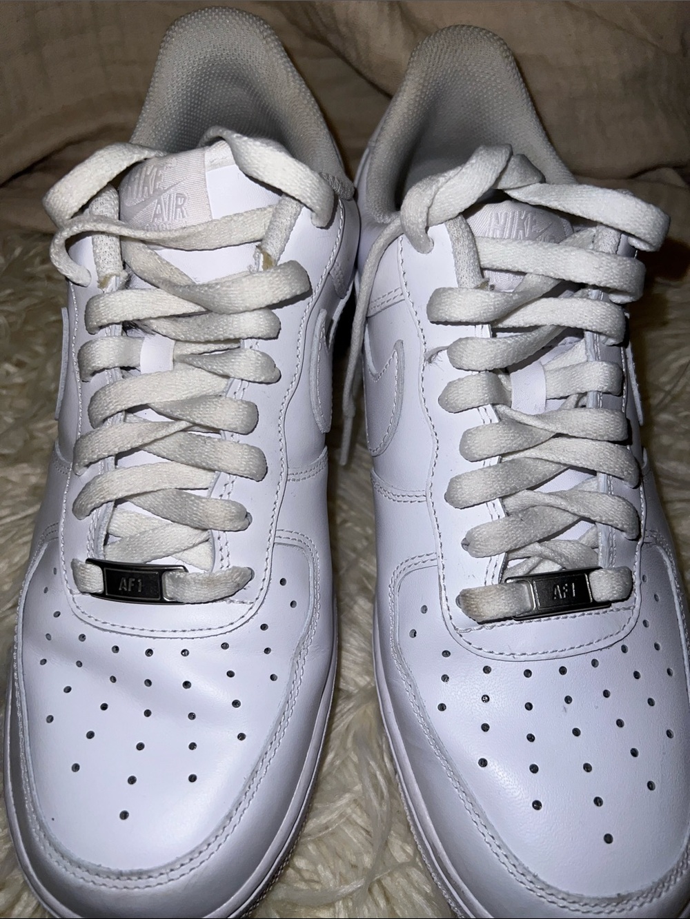 Nike Air Force 1 - Picture 9 of 13